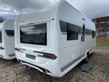 Schräg Hinten Hobby De Luxe 515 UHL