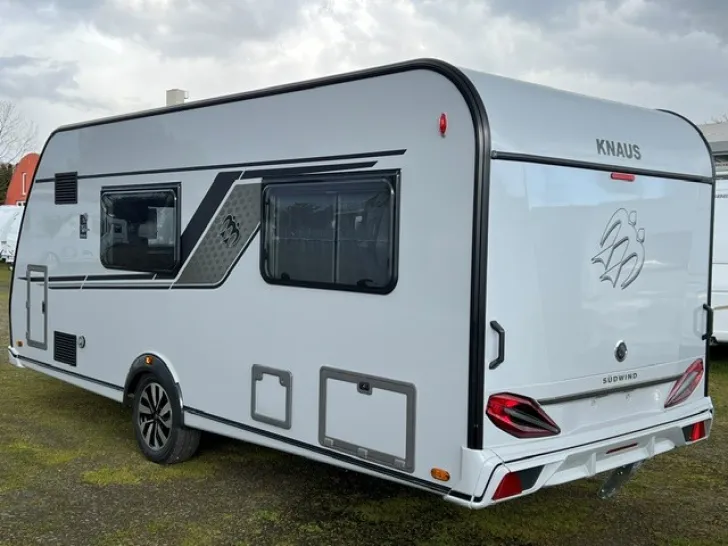 Fahrzeugbild Knaus Südwind 500 PF Black Selection #5