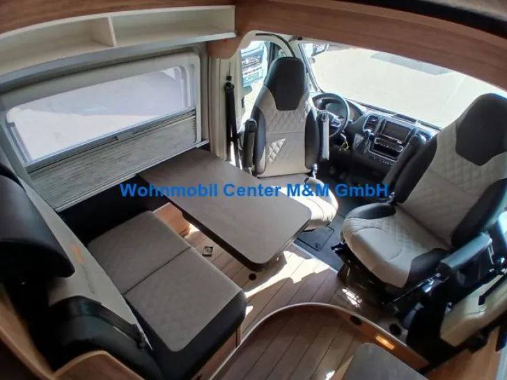 Fahrzeugbild Weinsberg CaraBus 600 MQH 2026 Fire Edition Automatik Edit #5