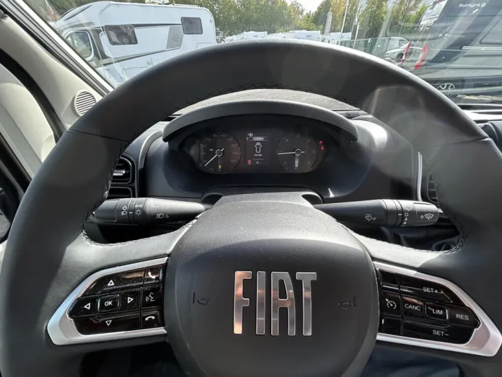 Fahrzeugbild Sunlight Camper Van Cliff 600 RT Adventure Edition #15