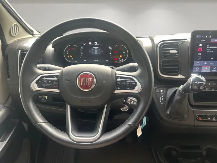 Fahrzeugbild Malibu T 490 LE #8