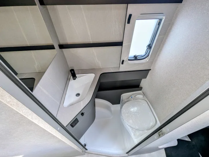 Fahrzeugbild Hymer Eriba Novaline 442 Sonderzins ! #14