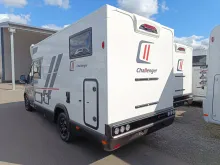 Fahrzeugbild Challenger Teilintegriert S Sport Edition S217 #2