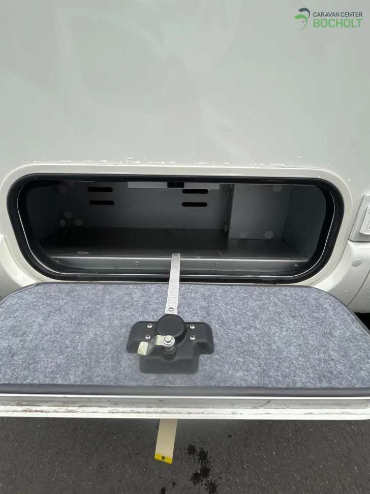 Fahrzeugbild Rapido Distinction i96 #16