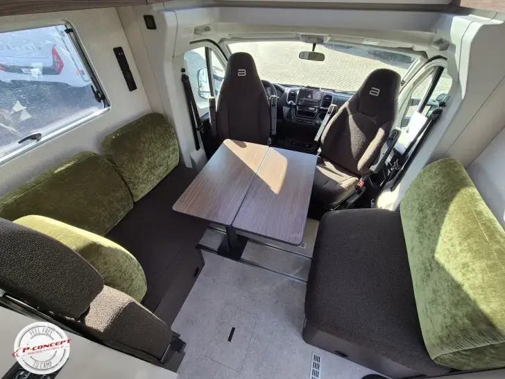 Fahrzeugbild Bürstner Signature SFT 7.0 AHK*3,5t #11