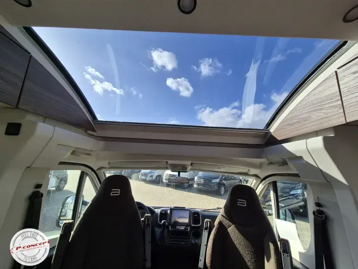 Fahrzeugbild Bürstner Signature SFT 7.0 AHK*3,5t #22