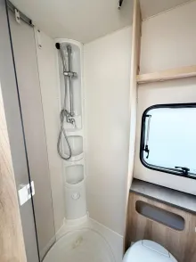 Fahrzeugbild Hobby De Luxe 545 KMF/TOP AUSSTATTUNG #11