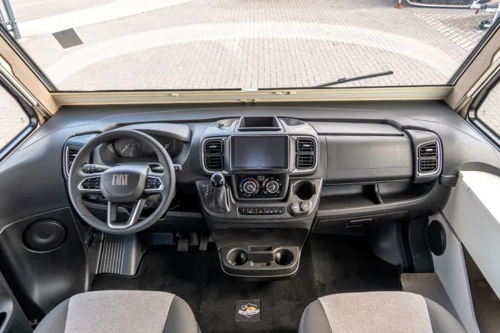 Fahrzeugbild Roller Team Zefiro 287 Integral*MJ26*Solar*Automatik* #10