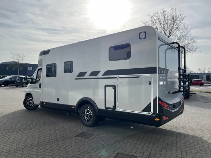 Fahrzeugbild Crosscamp EXPDN T 7.4 E Peugeot #3