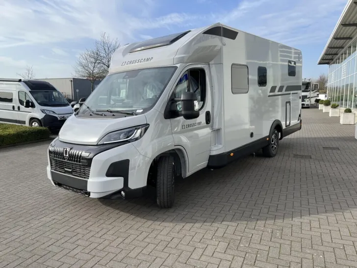 Fahrzeugbild Crosscamp EXPDN T 7.4 E Peugeot #4