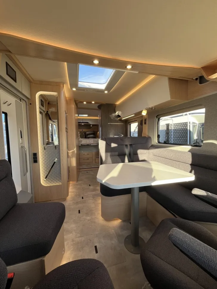 Fahrzeugbild Hymer B-Klasse ML I 790 BlackLine #7