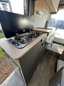 Fahrzeugbild LMC Innovan Ford 592 #9