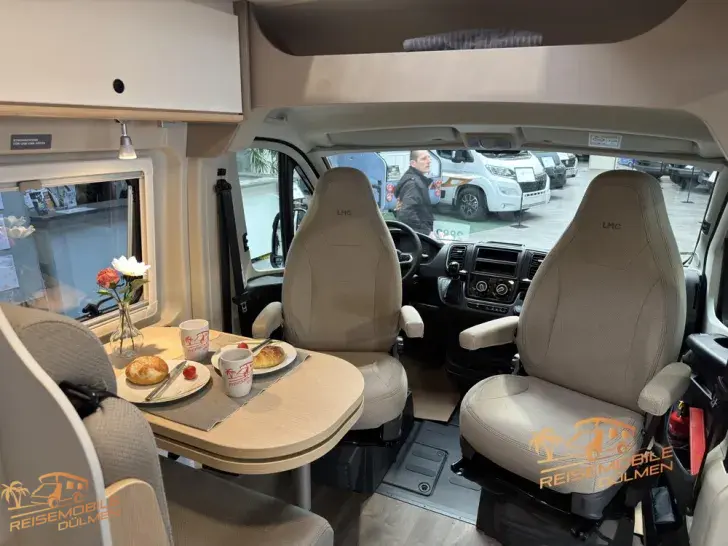 Fahrzeugbild LMC Innovan Pure 600 #10