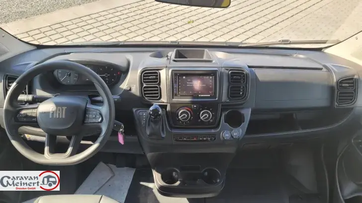 Fahrzeugbild Bürstner Lyseo Time Skyline Edition 690 G #11