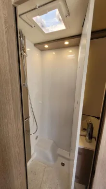 Fahrzeugbild Bürstner Lyseo Time Skyline Edition 690 G #23