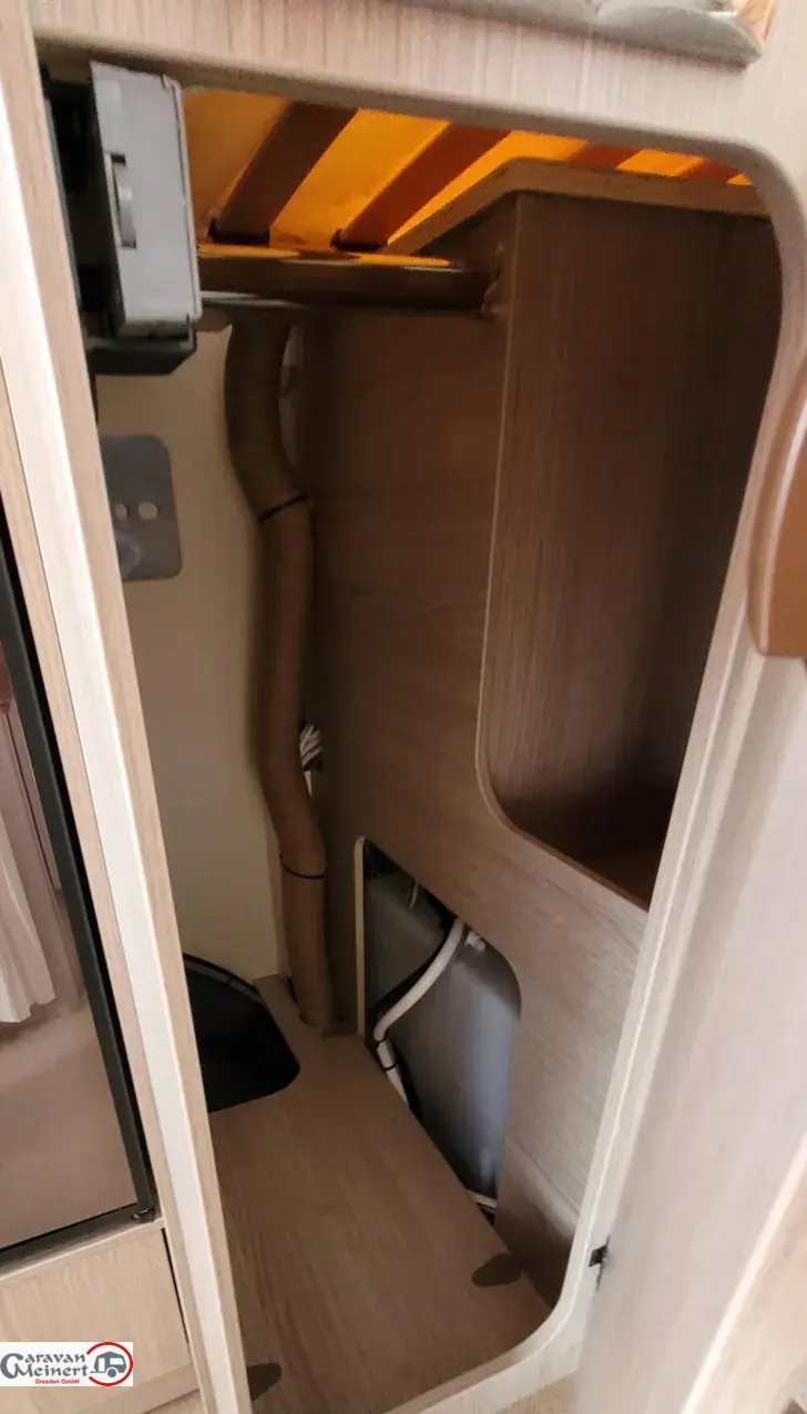 Fahrzeugbild Bürstner Lyseo Time Skyline Edition 690 G #27