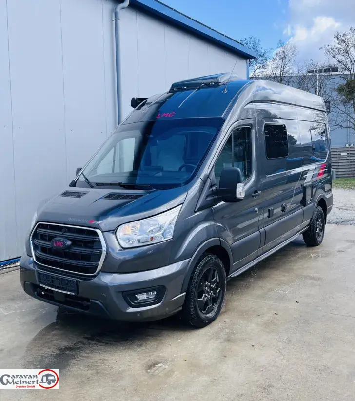 Fahrzeugbild LMC Innovan 592 #7