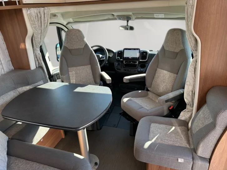 Fahrzeugbild Carthago C1-tourer T 143 KB LE #11