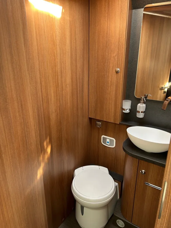 Fahrzeugbild Carthago C1-tourer T 147 RB LE K #15