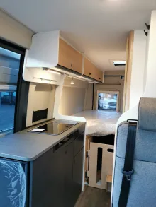 Fahrzeugbild Sunlight Camper Van Cliff 640 AHK Starr #8