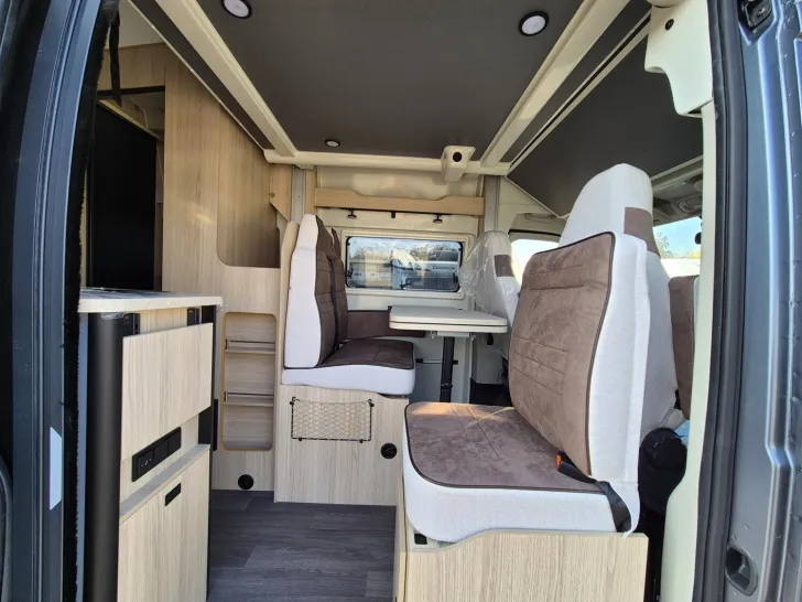 Fahrzeugbild Randger R555 Fiat 140 PS Platz für 4 /Lithium/Solar/uvm. #9