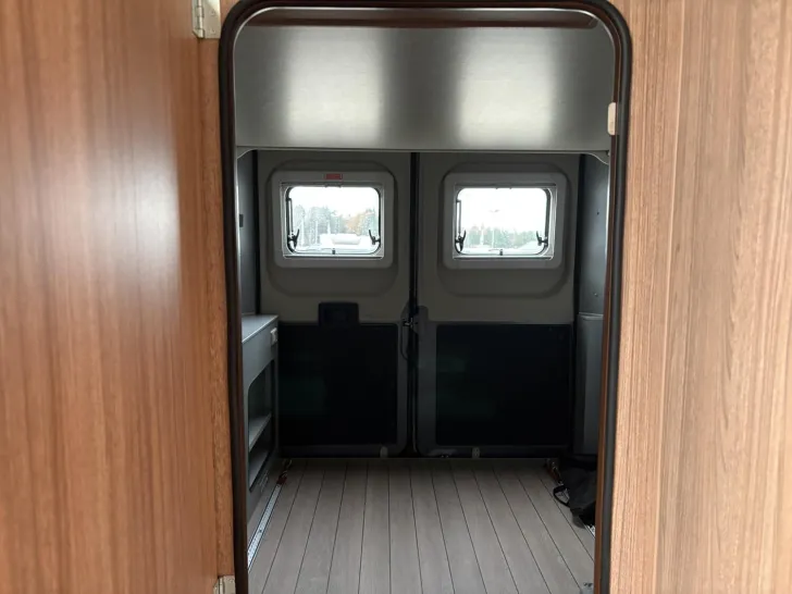 Fahrzeugbild Weinsberg CaraBus EDITION FIRE 630 MEG UPE: 102.382,- EUR #18