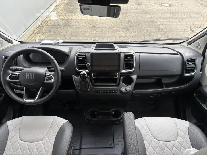 Fahrzeugbild Weinsberg CaraBus EDITION FIRE 630 MEG UPE: 102.382,- EUR #25