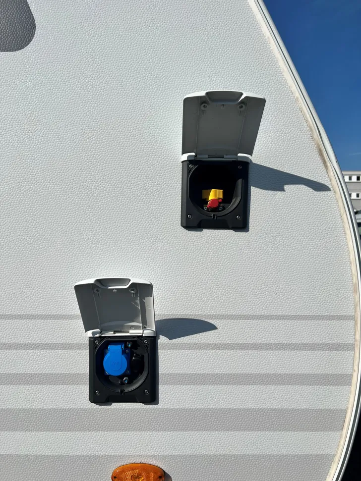 Fahrzeugbild Bürstner Averso Plus 520 TL #25