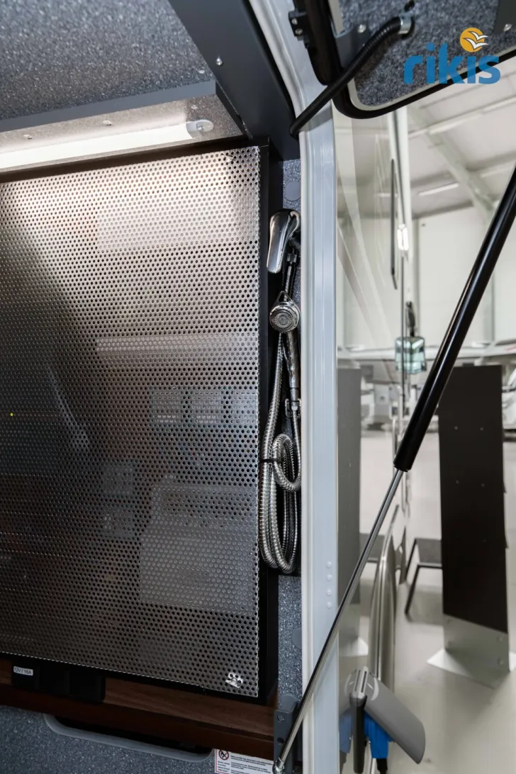 Fahrzeugbild Carthago chic e-line I 61 XL LE #9