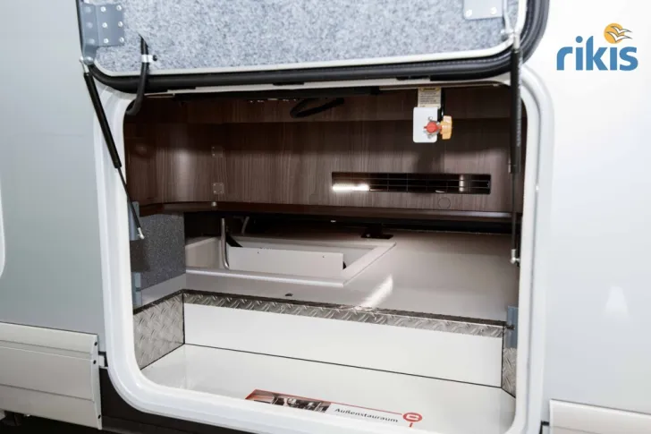 Fahrzeugbild Carthago chic e-line I 61 XL LE #10