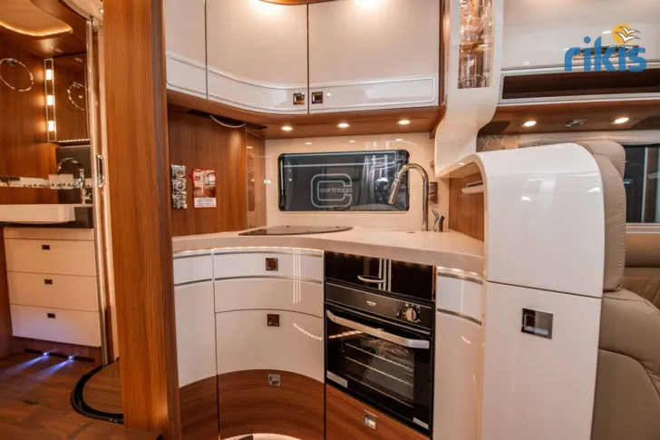 Fahrzeugbild Carthago chic e-line I 61 XL LE #18