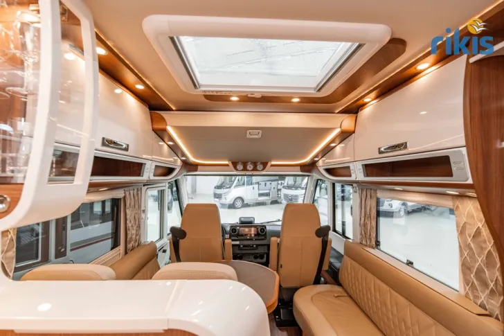 Fahrzeugbild Carthago chic e-line I 61 XL LE #26