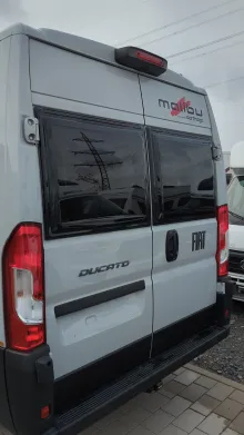 Schräg Hinten Malibu Van Comfort 640 LE charming coupé