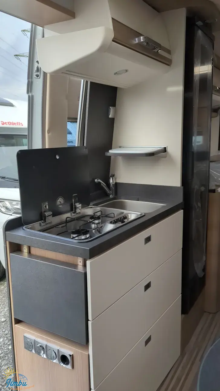 Fahrzeugbild Malibu Van Comfort 640 LE charming coupé #10