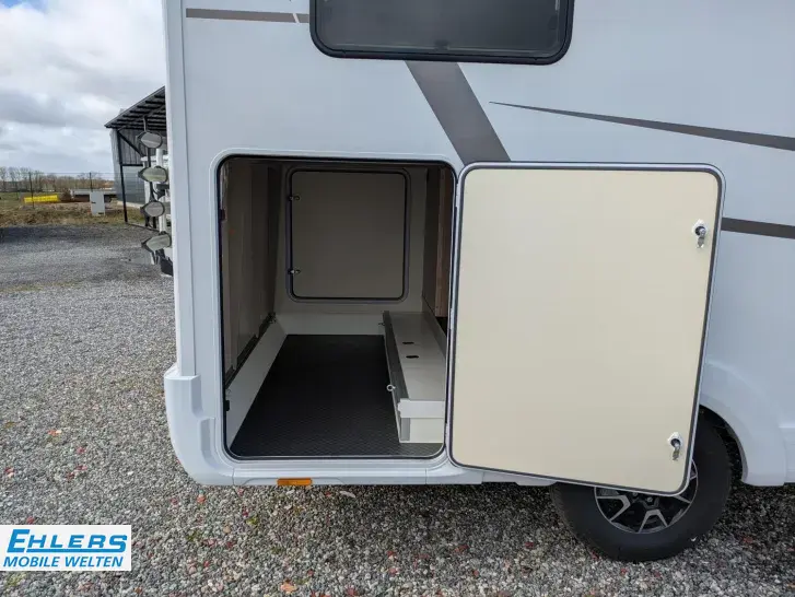 Fahrzeugbild Eura Mobil Profila RS PRS 695 EB 140PS/Dachklima/Fahrradträger/Markise #25