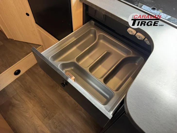 Fahrzeugbild Sunlight Adventure T 67 #18