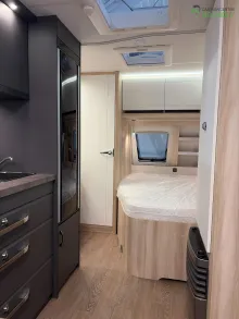 Fahrzeugbild Hobby De Luxe 460 UFe InterCaravaning Sondermodell #13