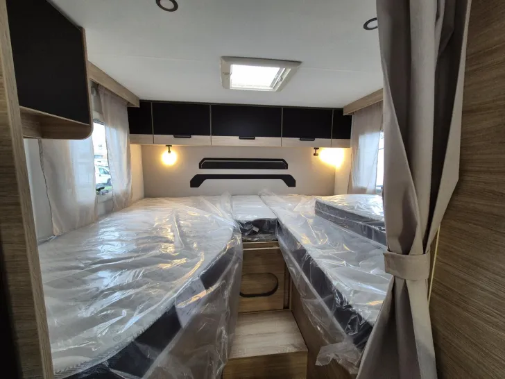 Fahrzeugbild Chausson Titanium 627 Arctic/Hubbett/Allwetter #19