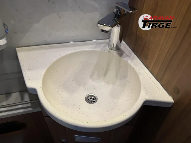 Fahrzeugbild Hymer Tramp CL 678 Hubstützenanlage,Golden Limited #22
