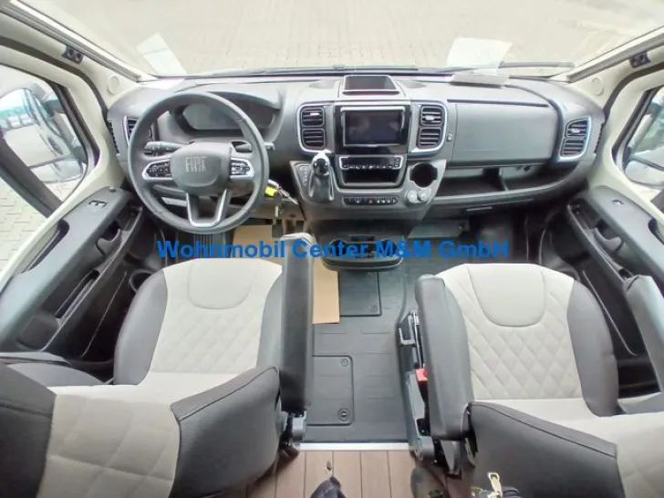 Fahrzeugbild Weinsberg CaraBus 600 MQH 2026 Fire Edition Automatik Edit #4