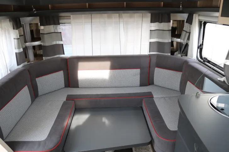 Fahrzeugbild Hobby DE LUXE EDITION 460 UFe #10