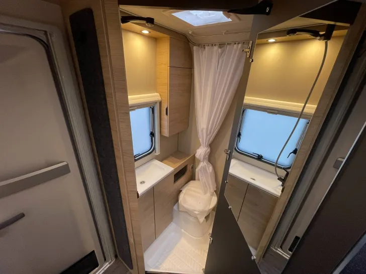 Fahrzeugbild Weinsberg CaraOne 390 QD MJ2026 #24