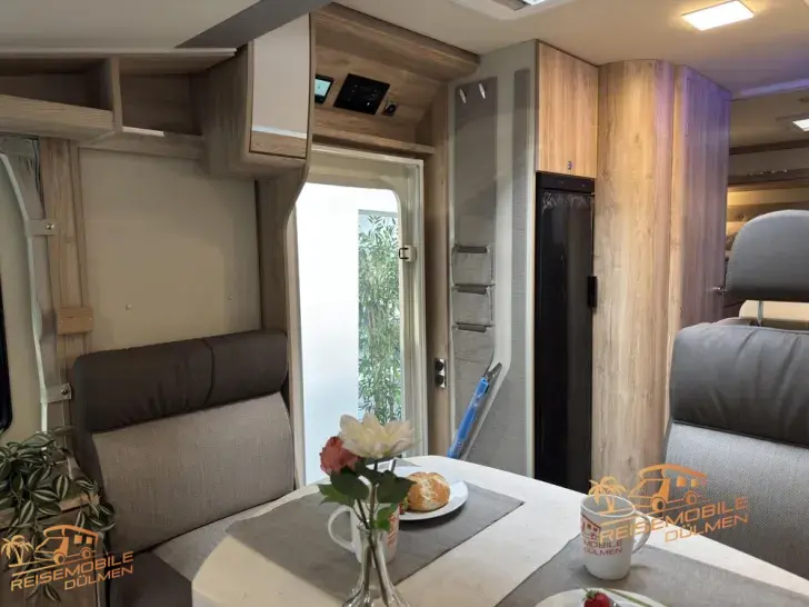 Fahrzeugbild Eura Mobil Integra Line 720 EB RFK ALDE #14