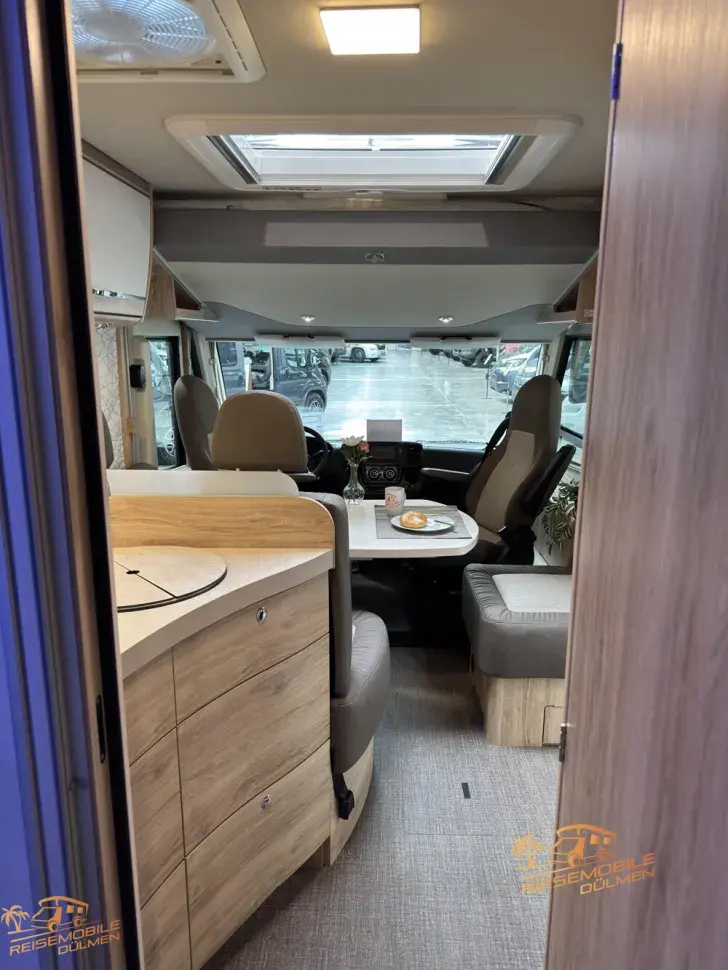 Fahrzeugbild Eura Mobil Integra Line 720 EB RFK ALDE #24