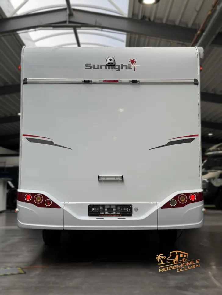 Fahrzeugbild Sunlight T 67 #7