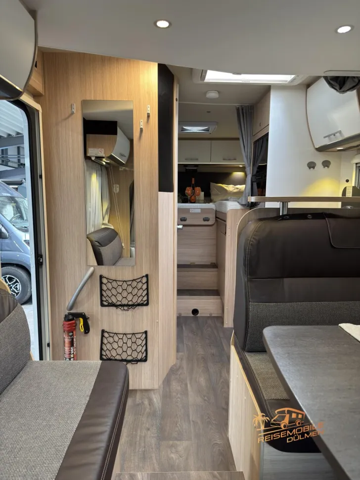 Fahrzeugbild Sunlight T 67 #16