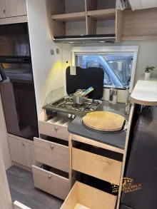 Fahrzeugbild Sunlight T 67 #17