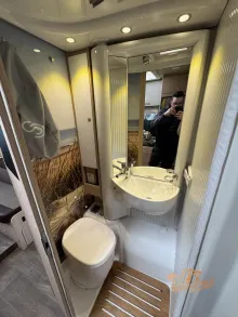 Fahrzeugbild Sunlight T 67 #22