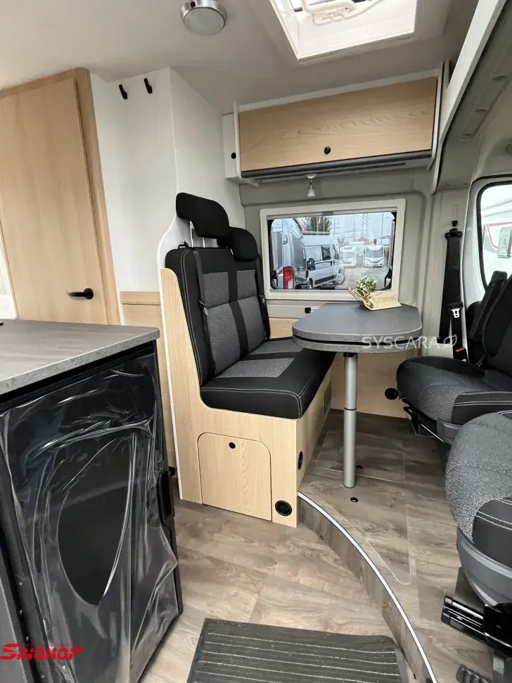 Fahrzeugbild Sunlight Cliff 600 inklusive AHK, Radio+ Rückfahrkamera #9