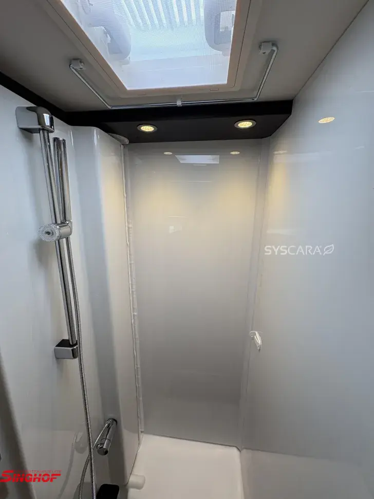 Fahrzeugbild Sunlight Adventure I 67S 140PS Automatik inkl Heckstützen #18